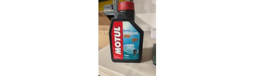 HUILE MOTUL TECH TC-W3 MOTEUR HORS BORD 2T 1L